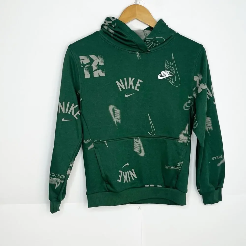 Nike kids sportswear